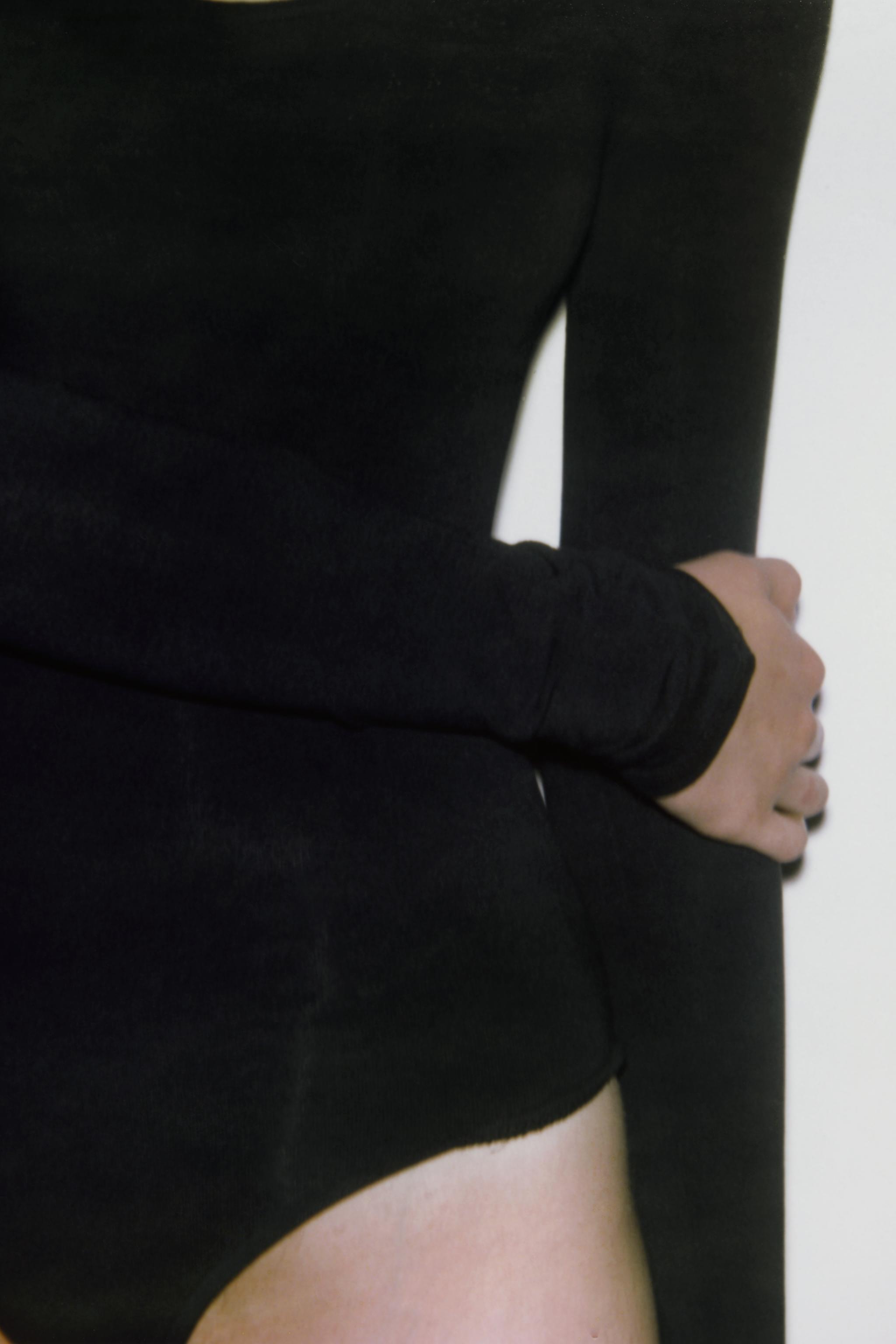 LONG SLEEVE SOFT BODYSUIT